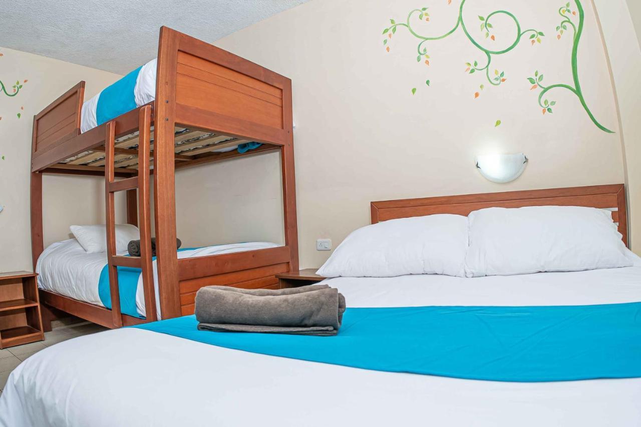 Hotel Tungurahua Баньос Экстерьер фото