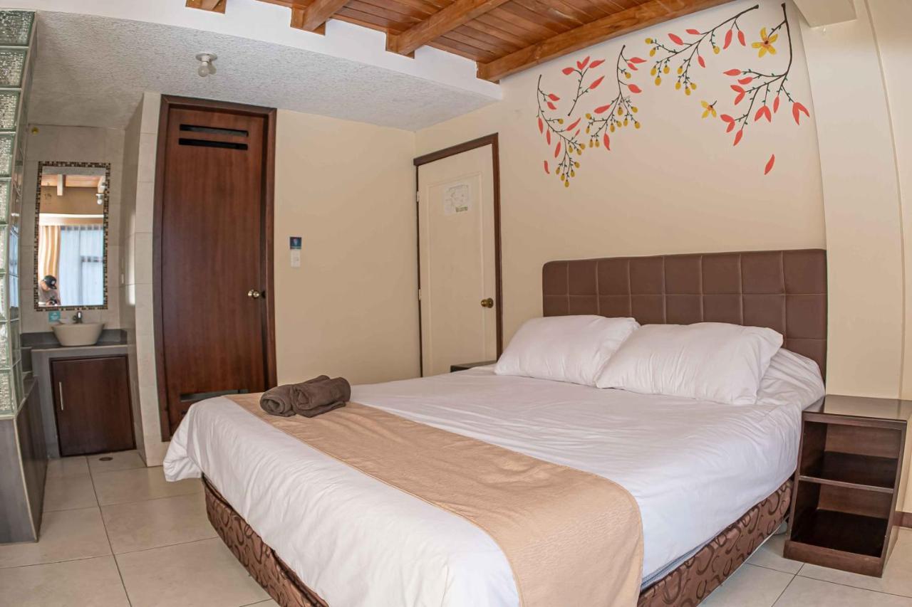 Hotel Tungurahua Баньос Экстерьер фото