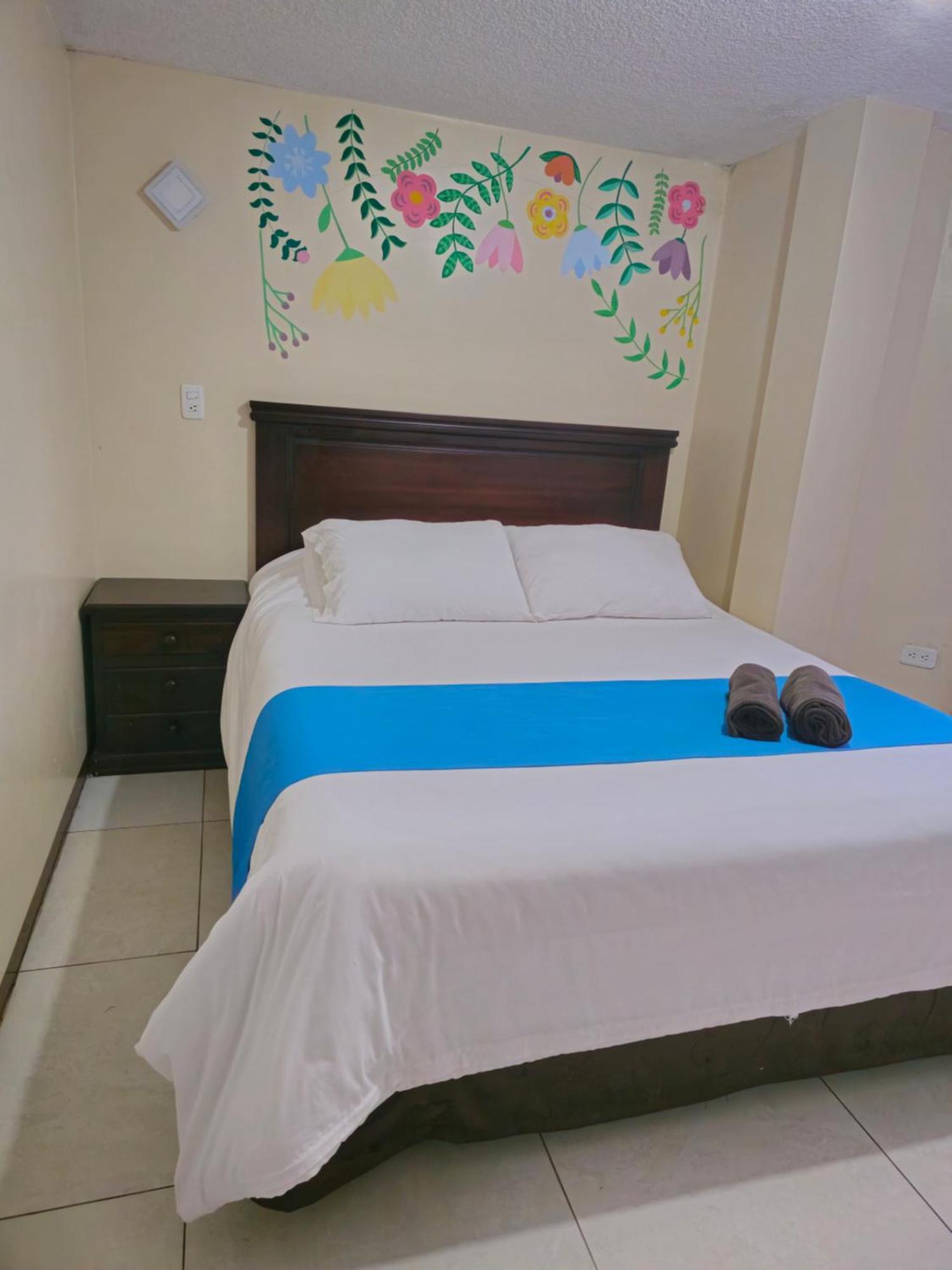 Hotel Tungurahua Баньос Экстерьер фото