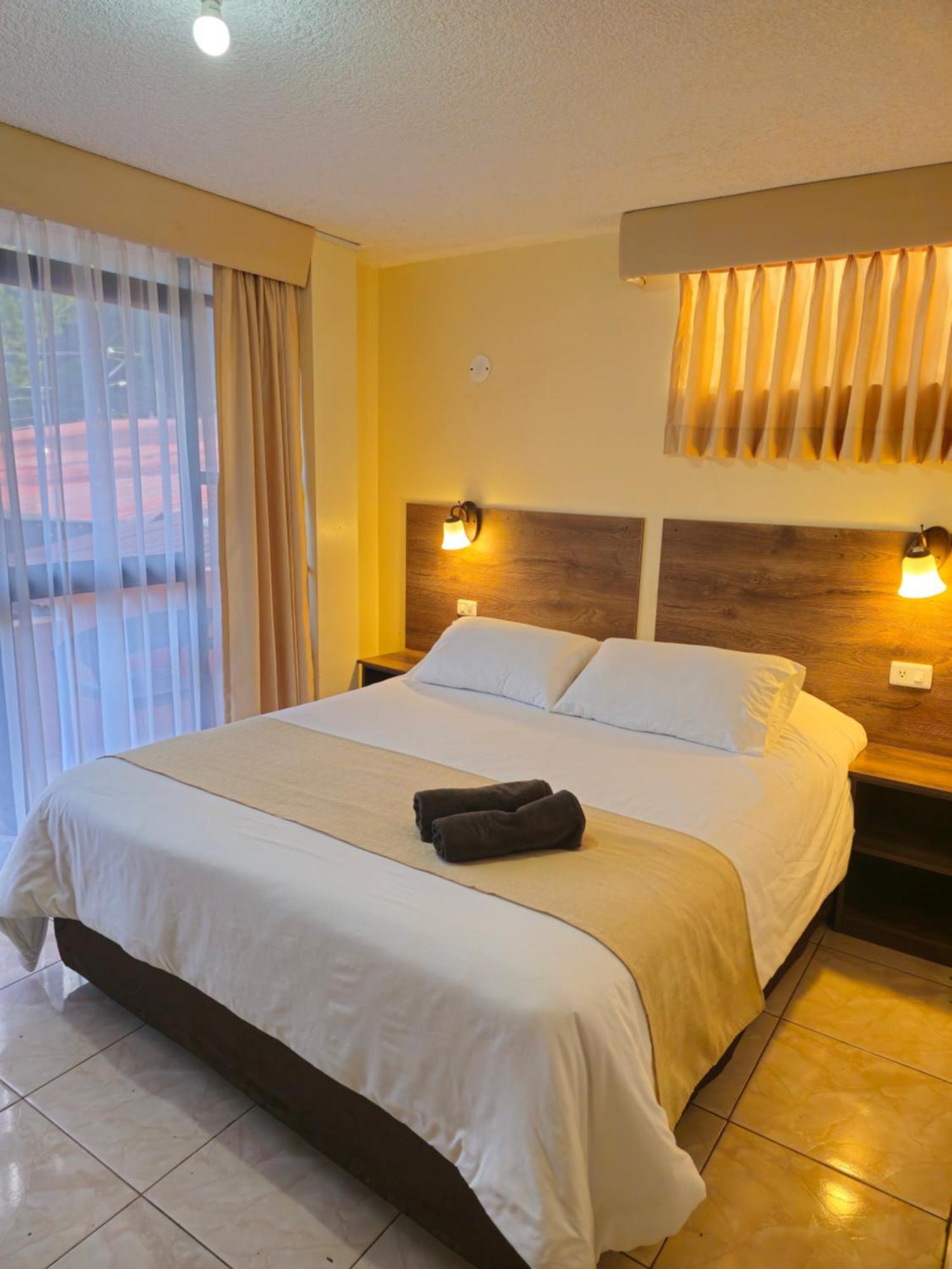 Hotel Tungurahua Баньос Экстерьер фото