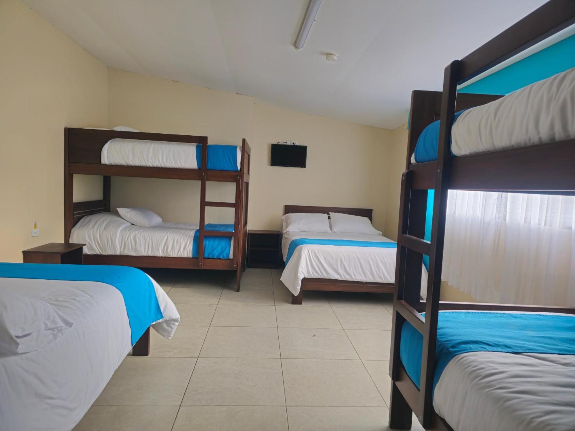 Hotel Tungurahua Баньос Экстерьер фото