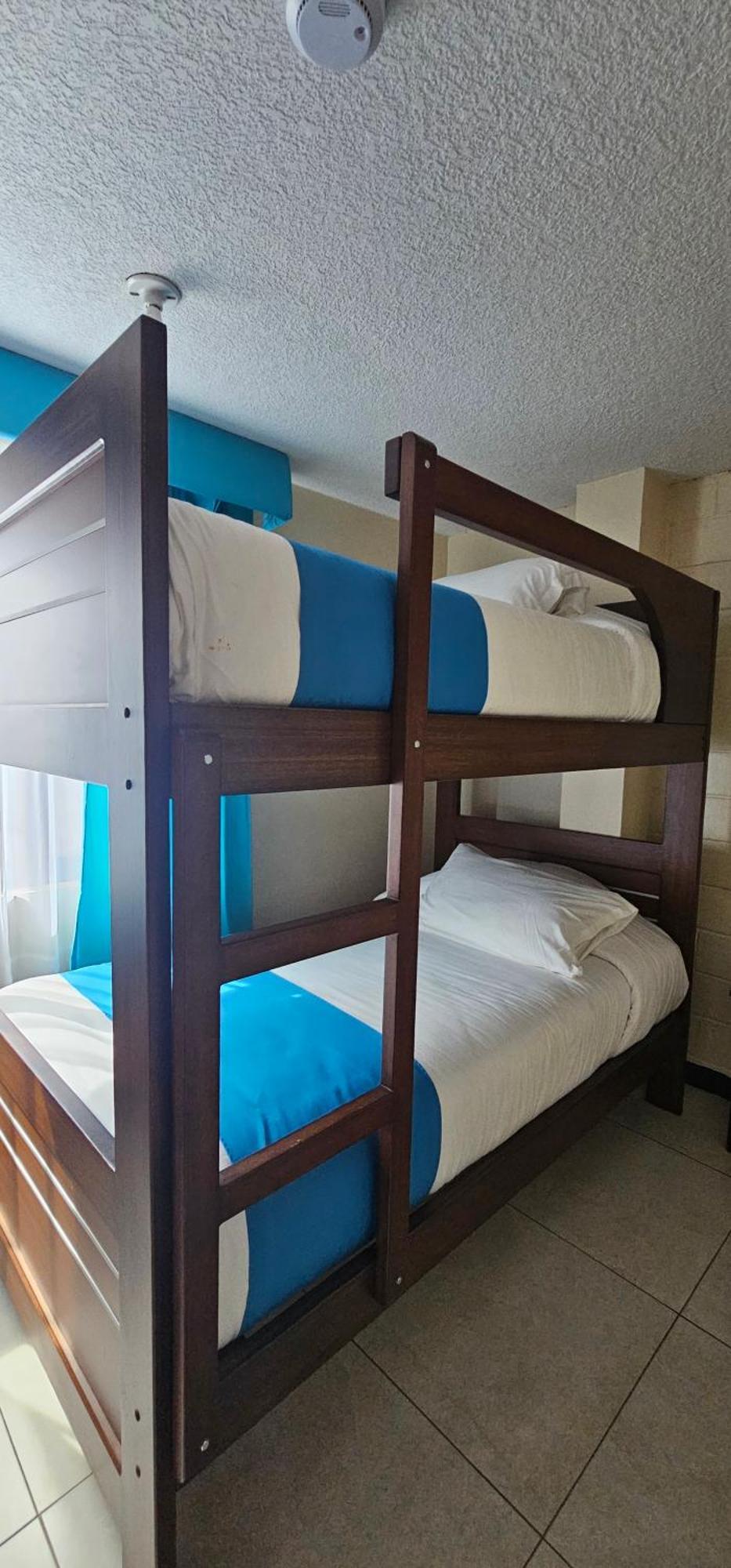 Hotel Tungurahua Баньос Экстерьер фото